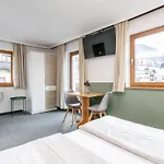 Holiday home Schreder Xl *