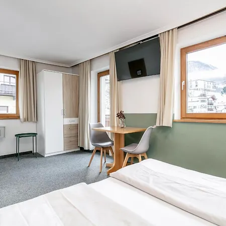 Schreder Xl Vakantiehuis *